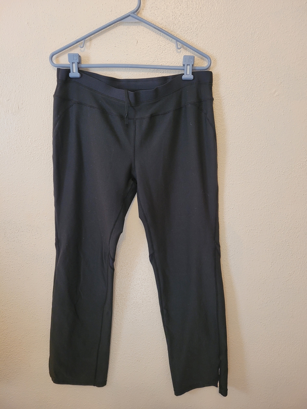 NikeFIT Dri-FIT Women's Black Running Capri Pants Mesh Size Large 12-14